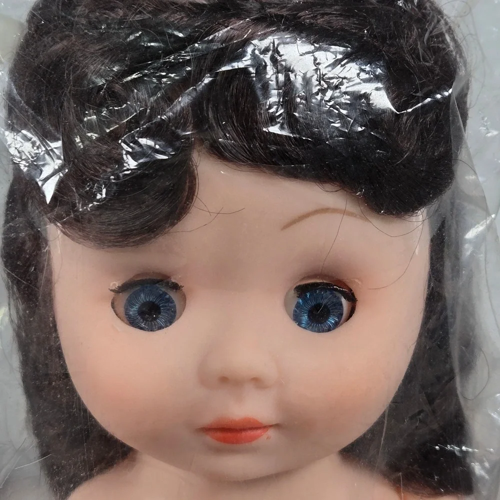 Fibre Craft Pillow Doll 8in Blue Eyes Brunette Crochet Pattern Base 3119 Vintage